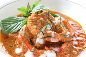 bowl of red curry